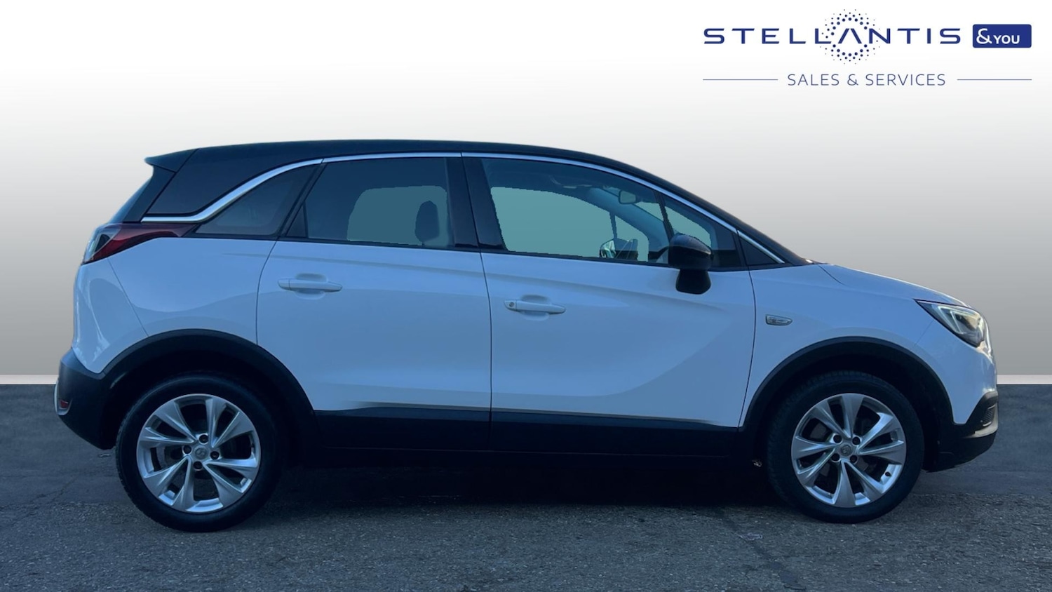 Used Vauxhall Crossland X 2020 for sale - 77092117: Photo 2