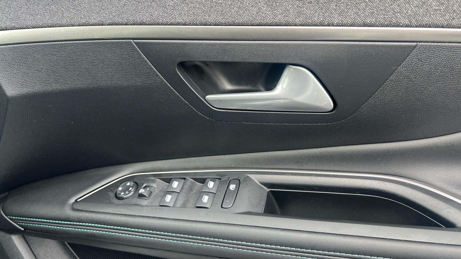 Used Peugeot 3008 2022 for sale - 77268713: Photo 22