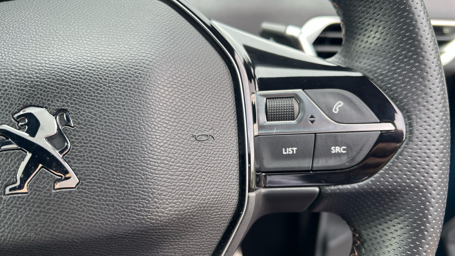 Used Peugeot 5008 2022 for sale - 75992292: Photo 24