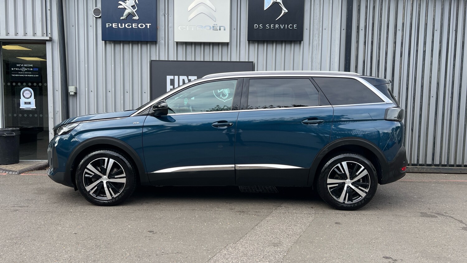 Used Peugeot 5008 2022 for sale - 75992292: Photo 6