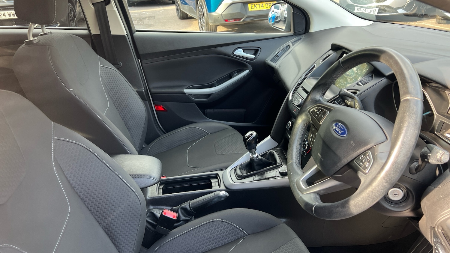 Used Ford Focus 2017 for sale - 76110317: Photo 12