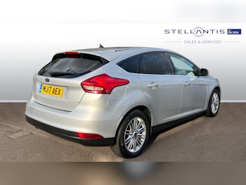 Used Ford Focus 2017 for sale - 76110317: Photo