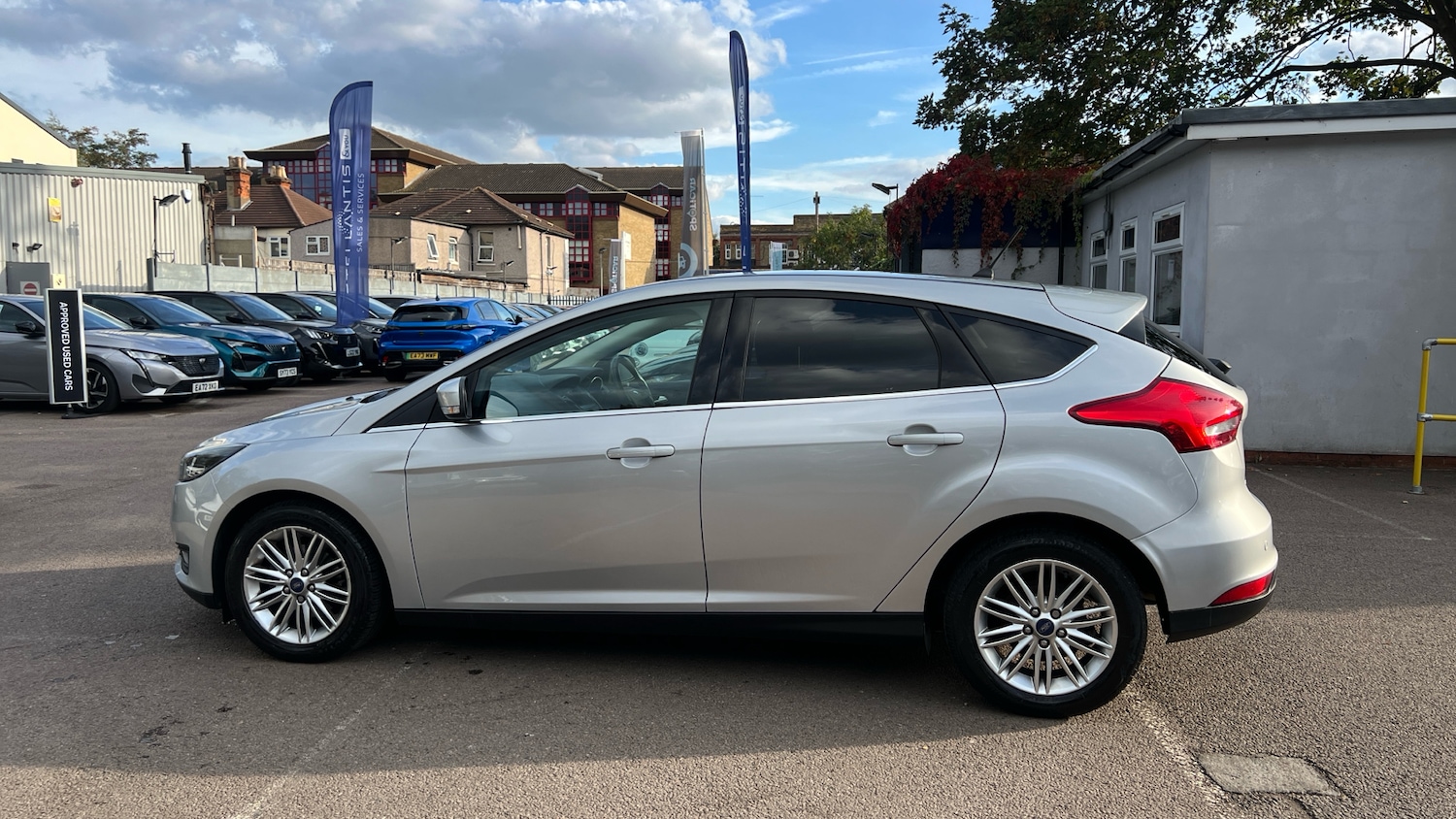Used Ford Focus 2017 for sale - 76110317: Photo 6