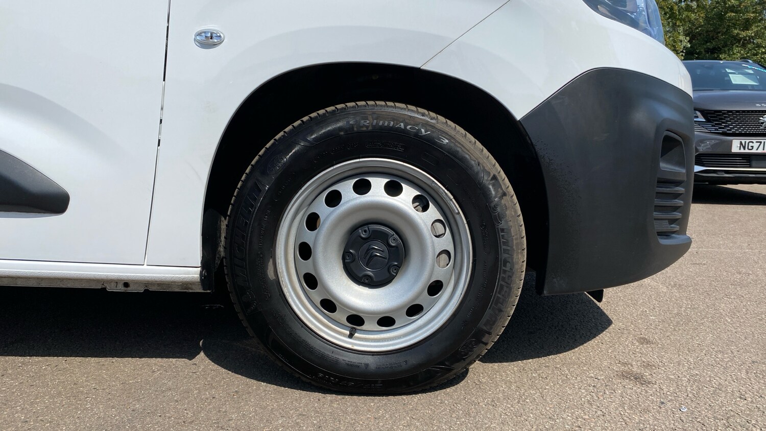 Vehicle 14