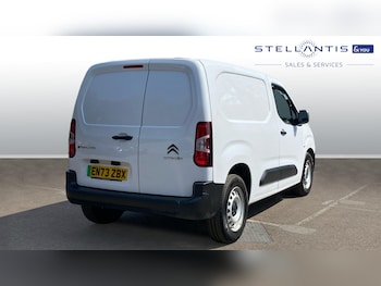 Used Citroen Berlingo 2024 for sale - 75521461: Photo