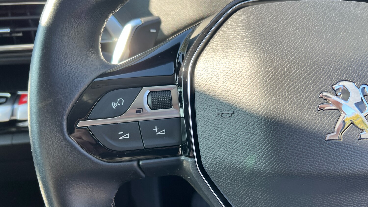 Used Peugeot 3008 2022 for sale - 75942606: Photo 23