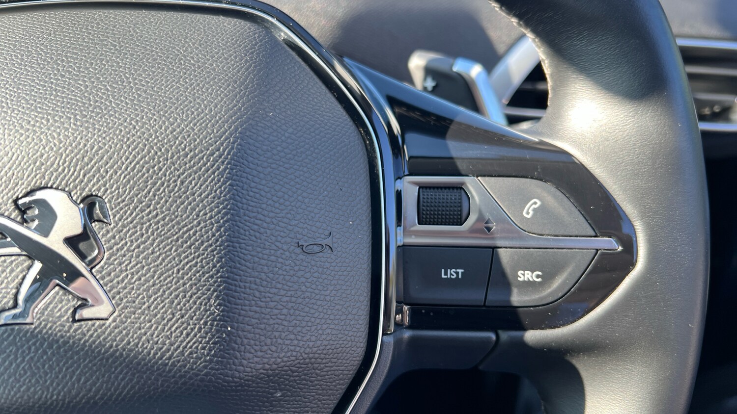 Used Peugeot 3008 2022 for sale - 75942606: Photo 24