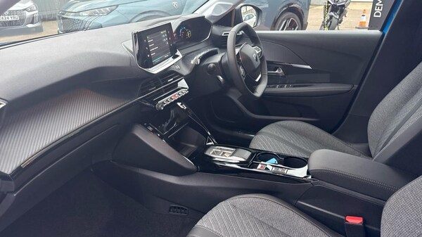 Used Peugeot 208 2024 for sale - 73298560: Photo 12
