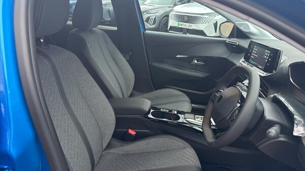 Used Peugeot 208 2024 for sale - 73298560: Photo 42