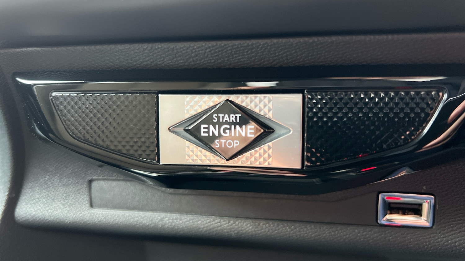 Used DS Automobiles DS 3 2022 for sale - 77075235: Photo 34