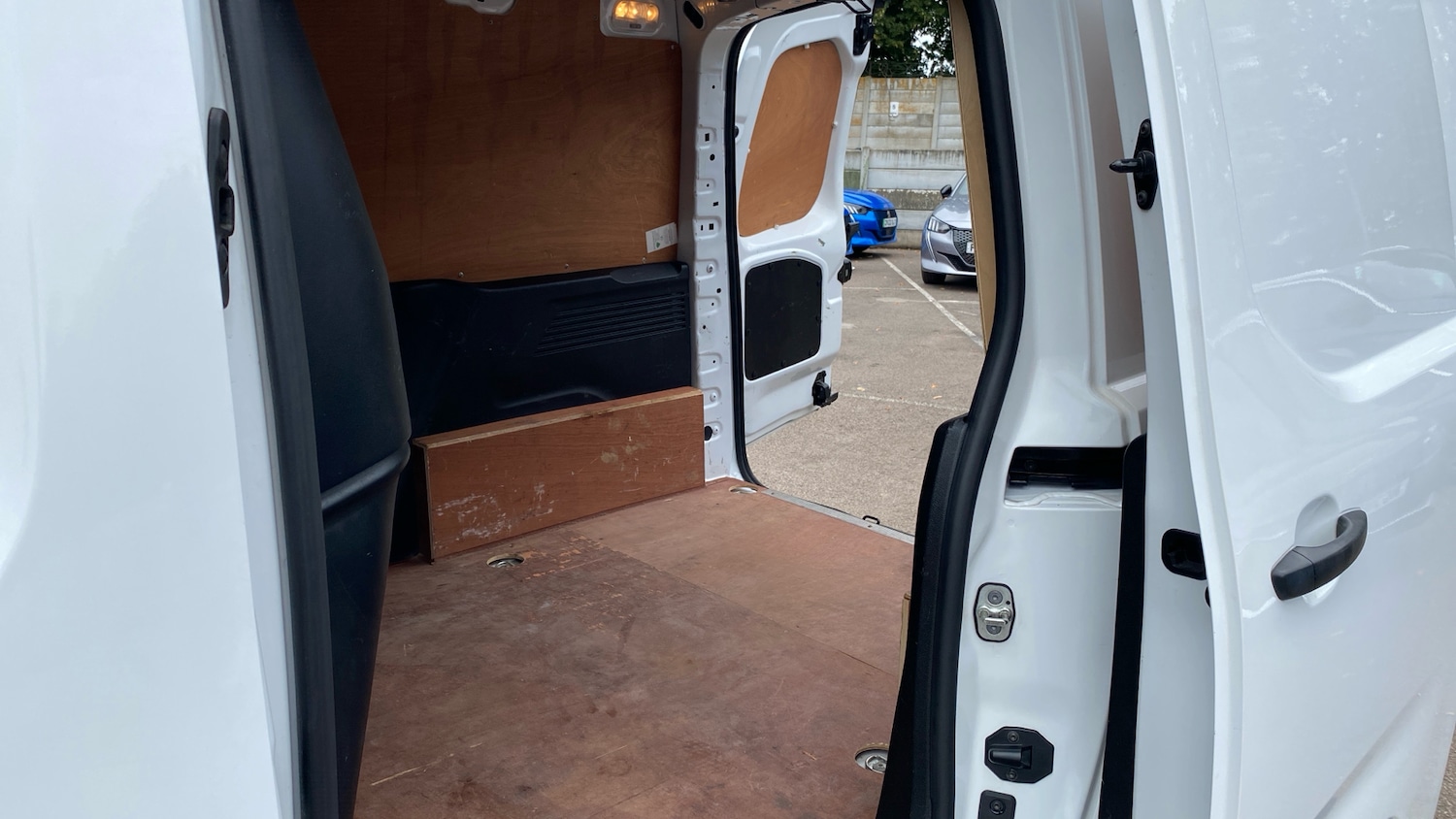 Vehicle 27