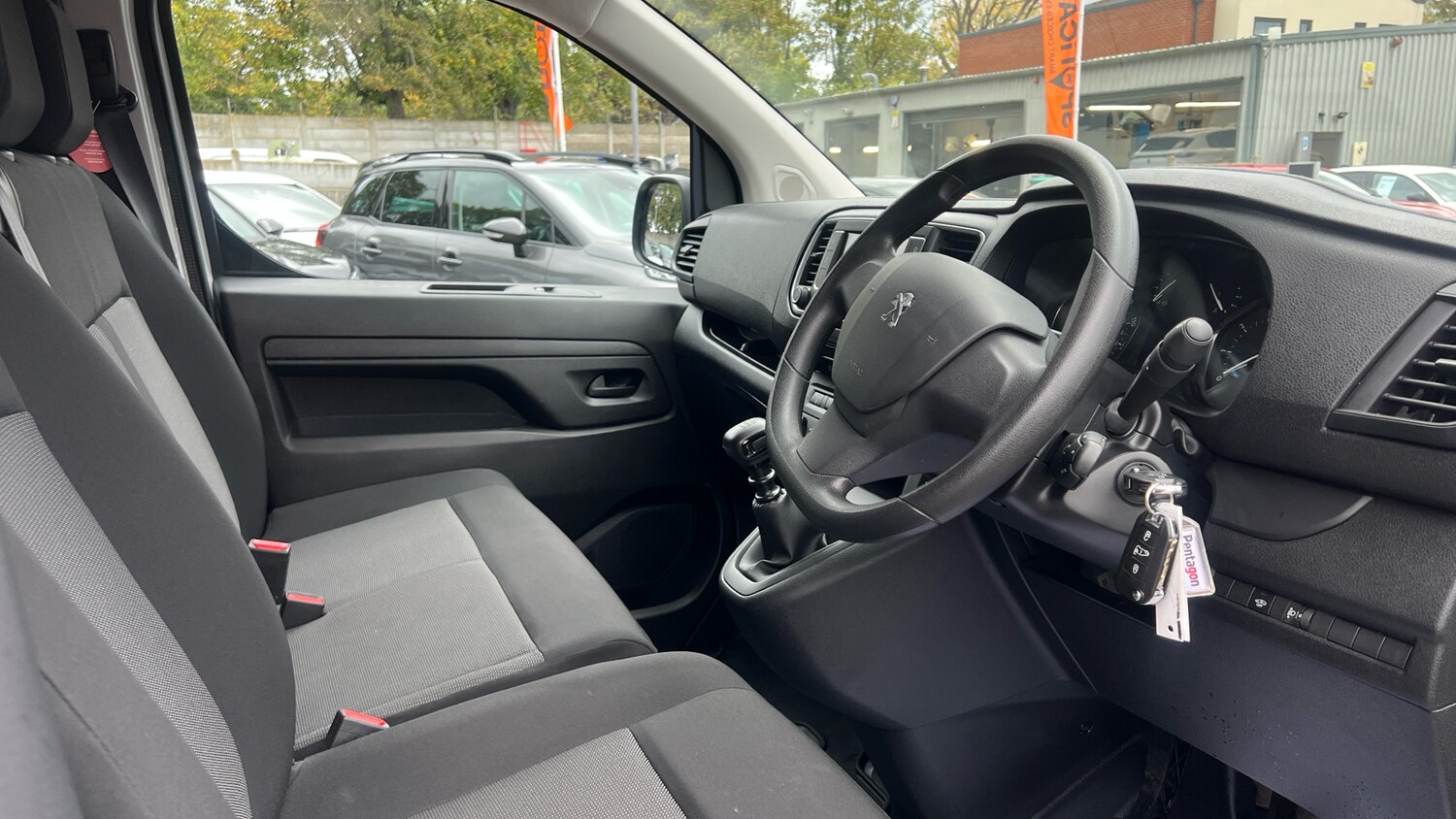 Used Peugeot Expert 2023 for sale - 76338267: Photo 11