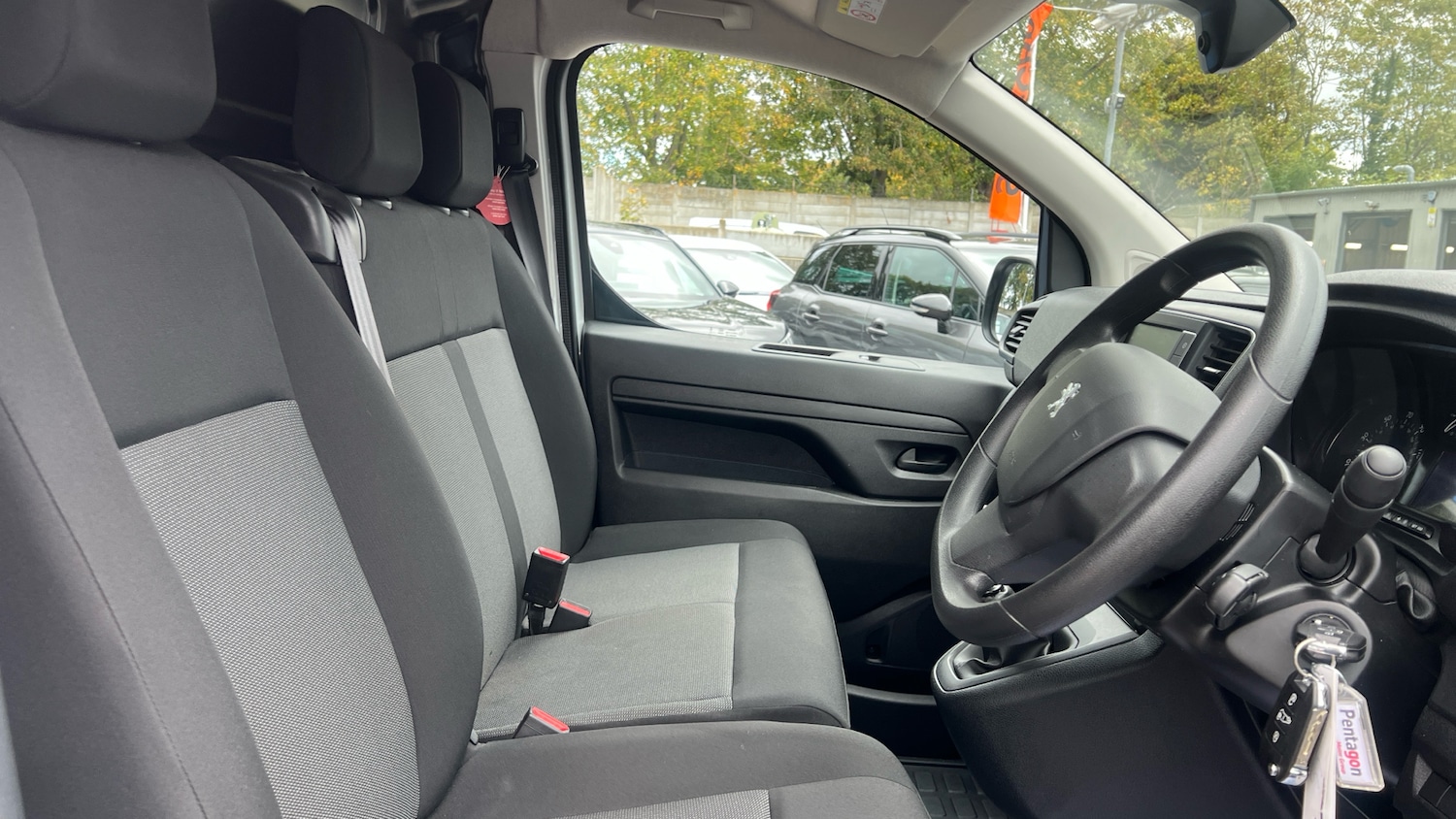 Used Peugeot Expert 2023 for sale - 76338267: Photo 12
