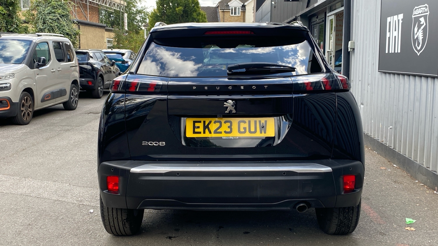 Used Peugeot 2008 2023 for sale - 75901341: Photo 9