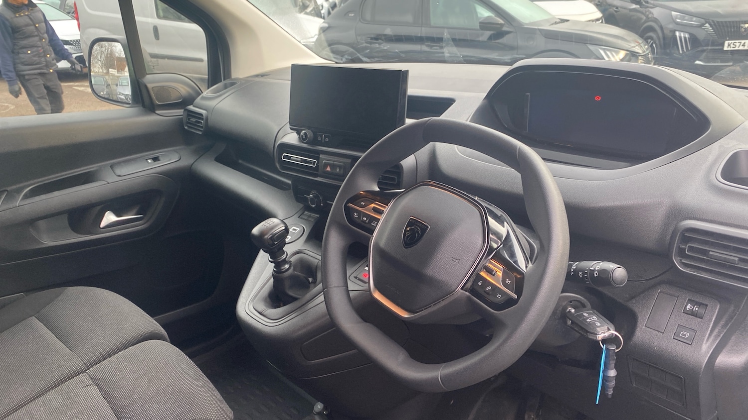 Used Peugeot Partner 2025 for sale - 76966108: Photo 11