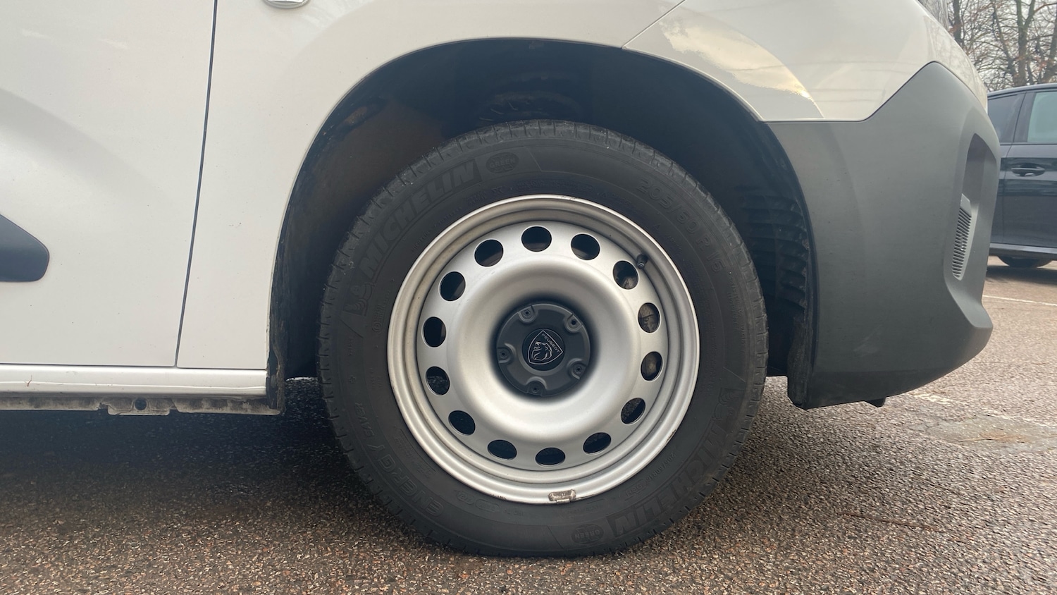 Used Peugeot Partner 2025 for sale - 76966108: Photo 17