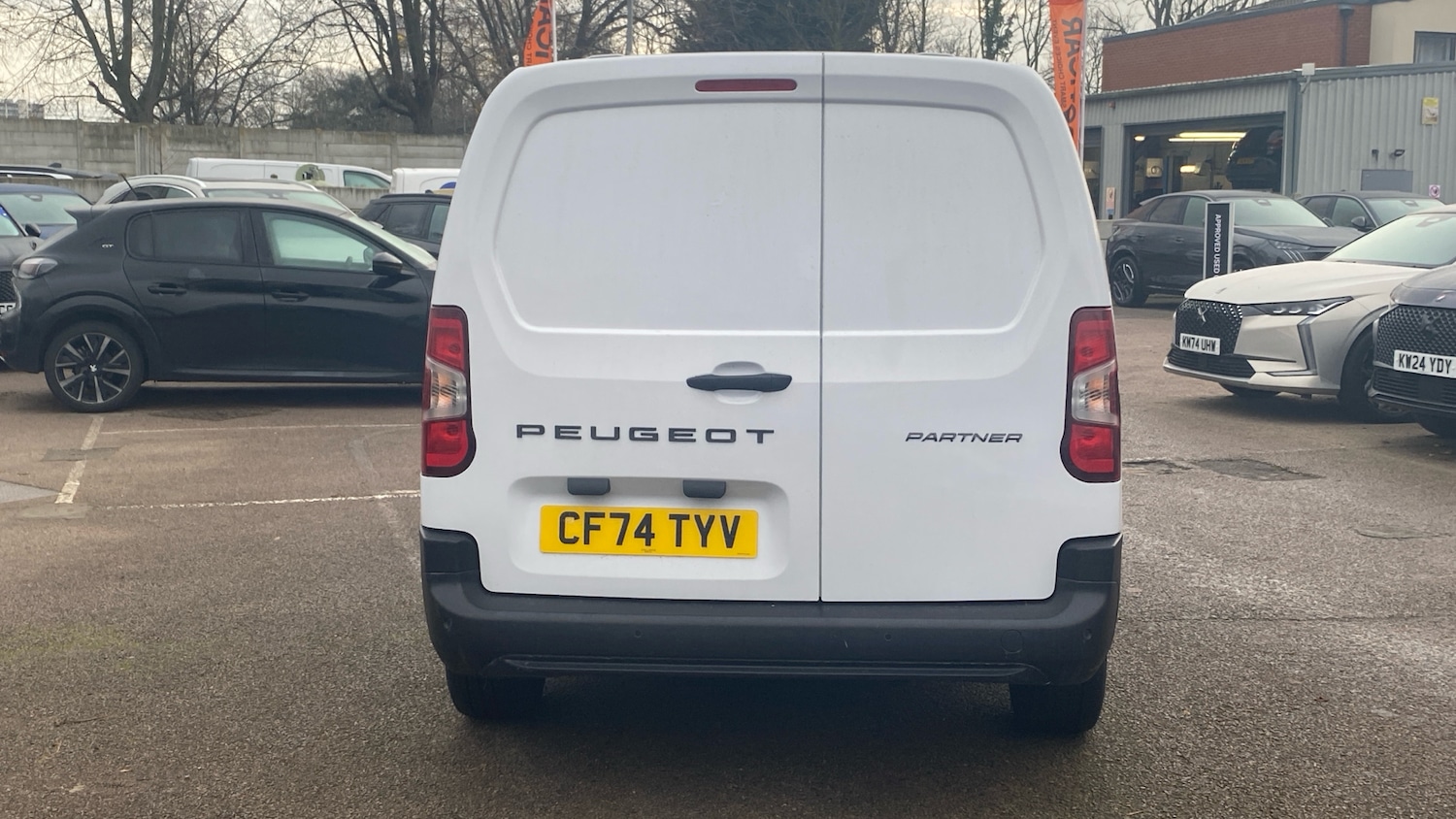 Used Peugeot Partner 2025 for sale - 76966108: Photo 9