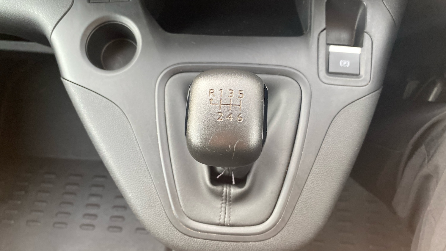 Used Peugeot Partner 2023 for sale - 76914349: Photo 20