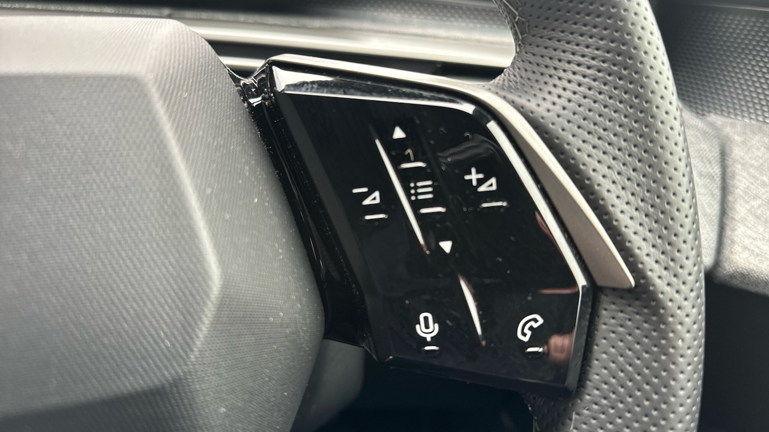 Used Peugeot 5008 2025 for sale - 77626944: Photo 24