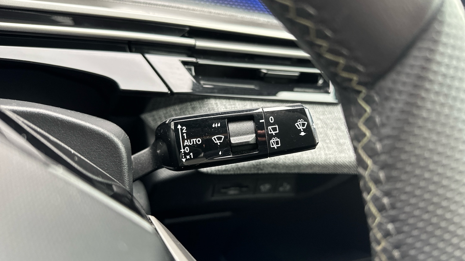 Used Peugeot 5008 2025 for sale - 77626944: Photo 33