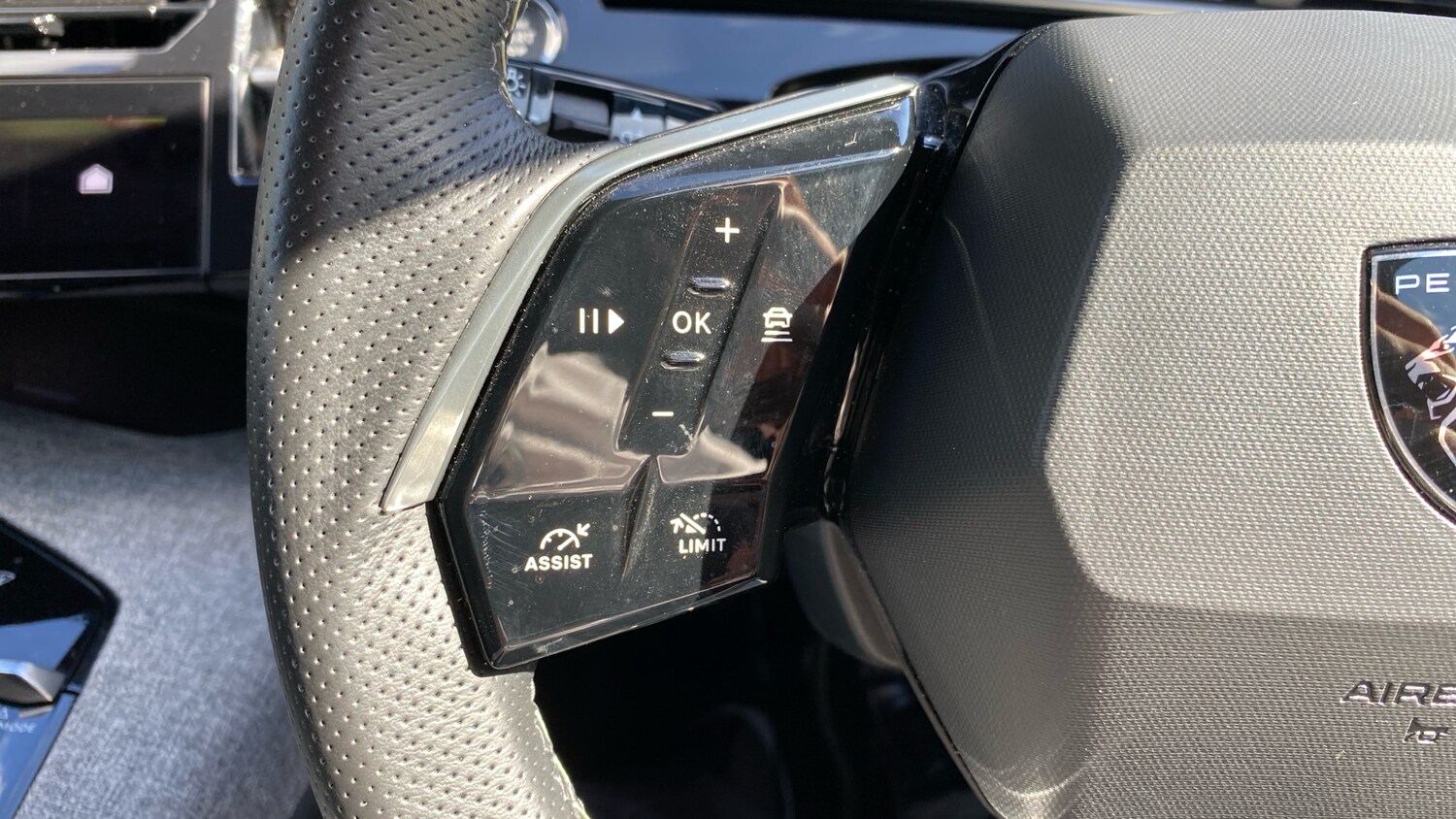 Used Peugeot 5008 2024 for sale - 76014537: Photo 23