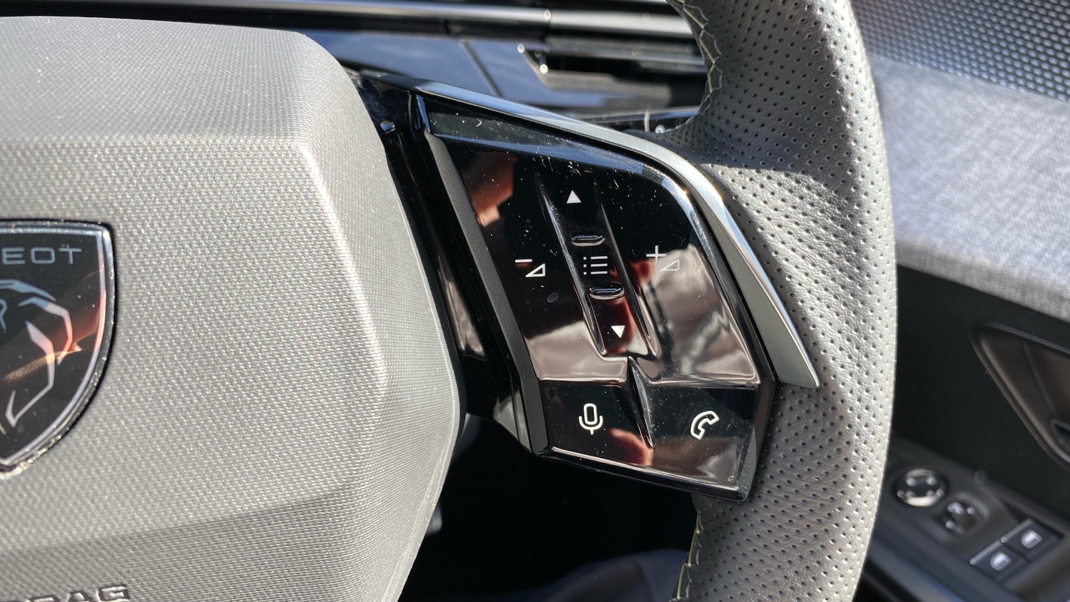 Used Peugeot 5008 2024 for sale - 76014537: Photo 24