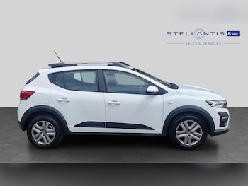 Used Dacia Sandero Stepway 2023 for sale - 79063199: Photo
