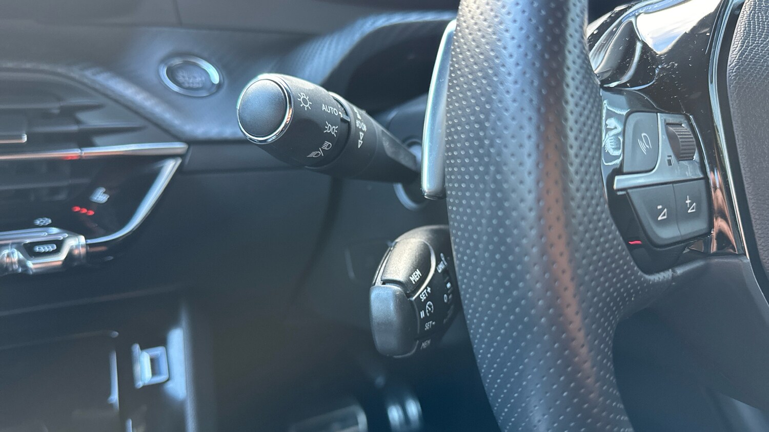 Used Peugeot 2008 2022 for sale - 77412835: Photo 27