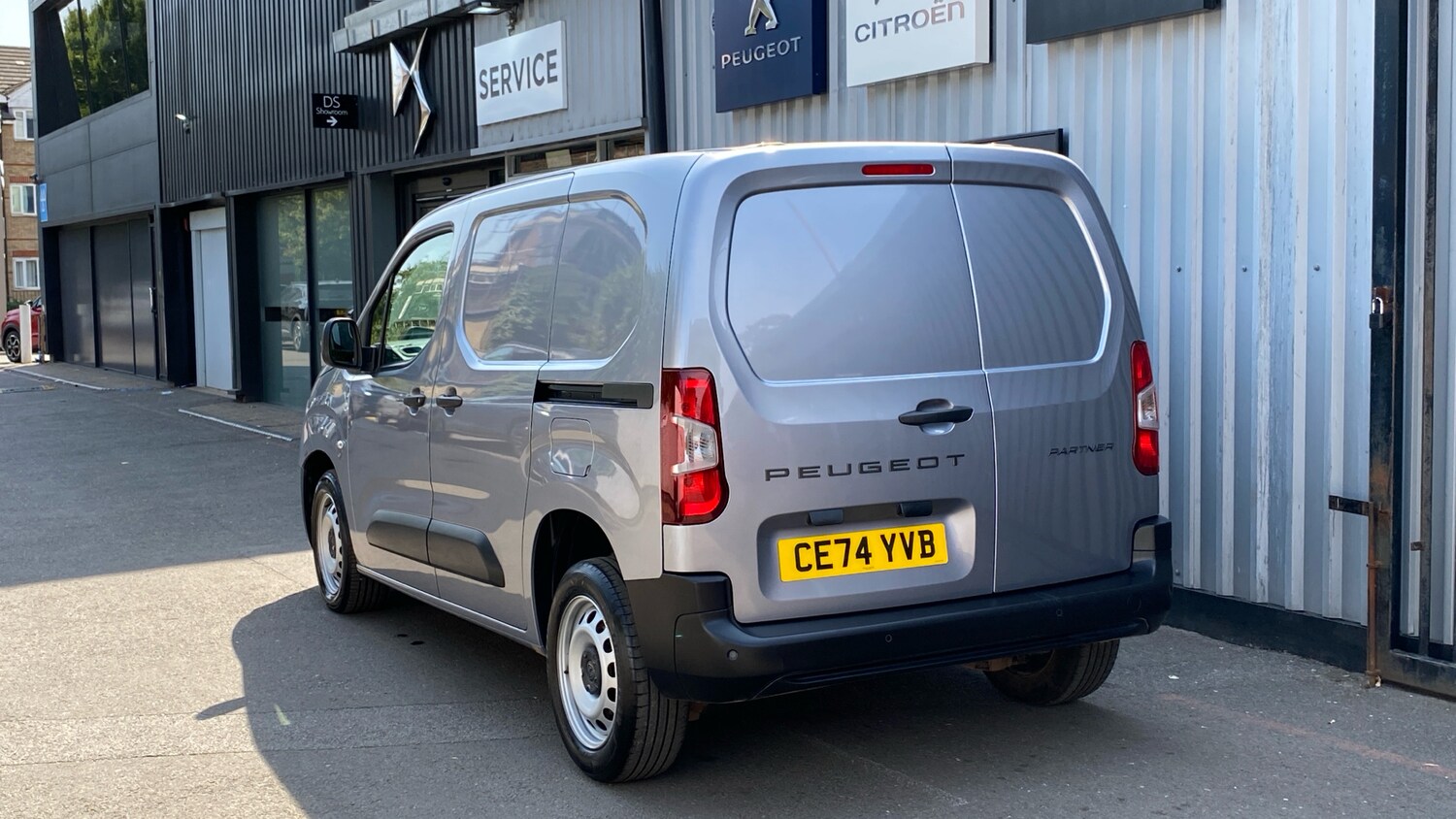 Vehicle 5