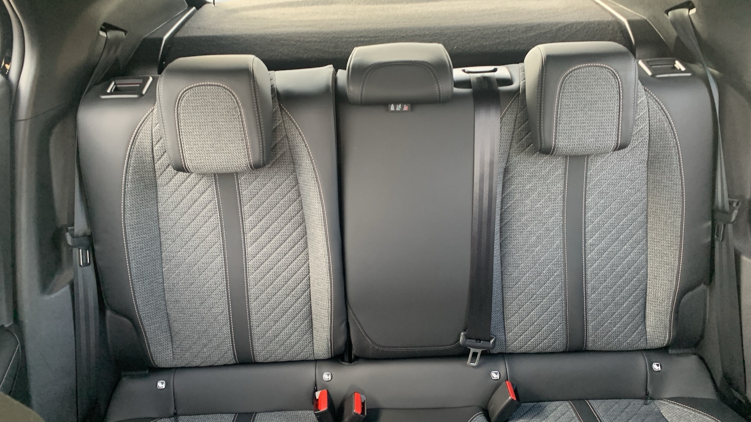 Used Peugeot 2008 2023 for sale - 76574345: Photo 25