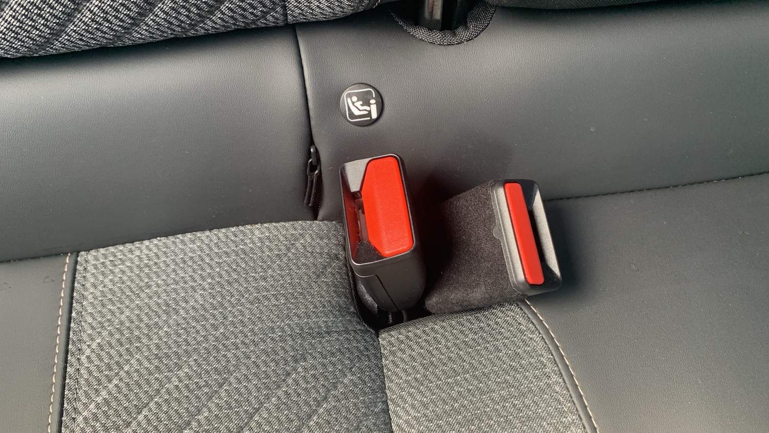 Used Peugeot 2008 2023 for sale - 76574345: Photo 34