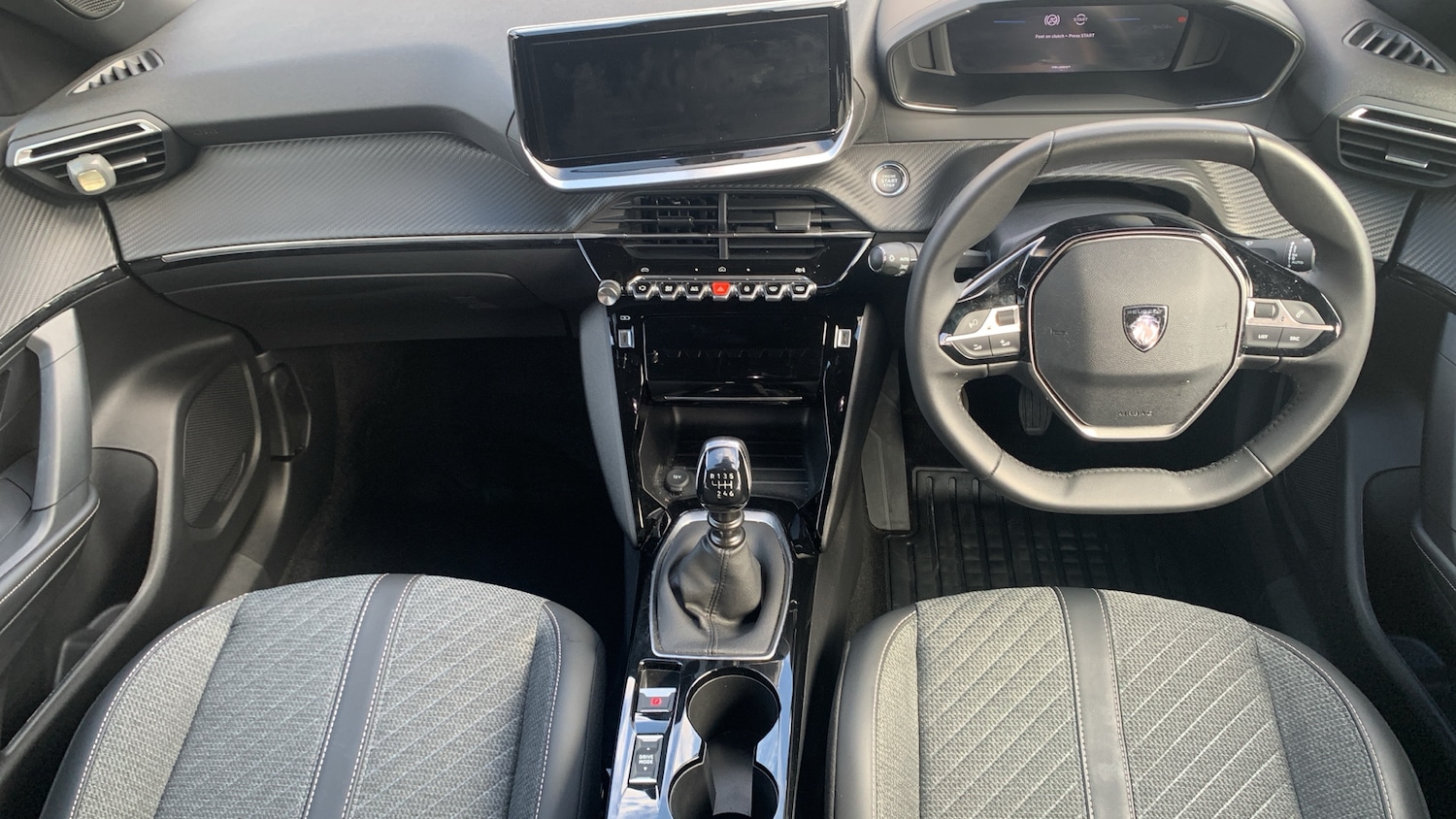 Used Peugeot 2008 2023 for sale - 76574345: Photo 4