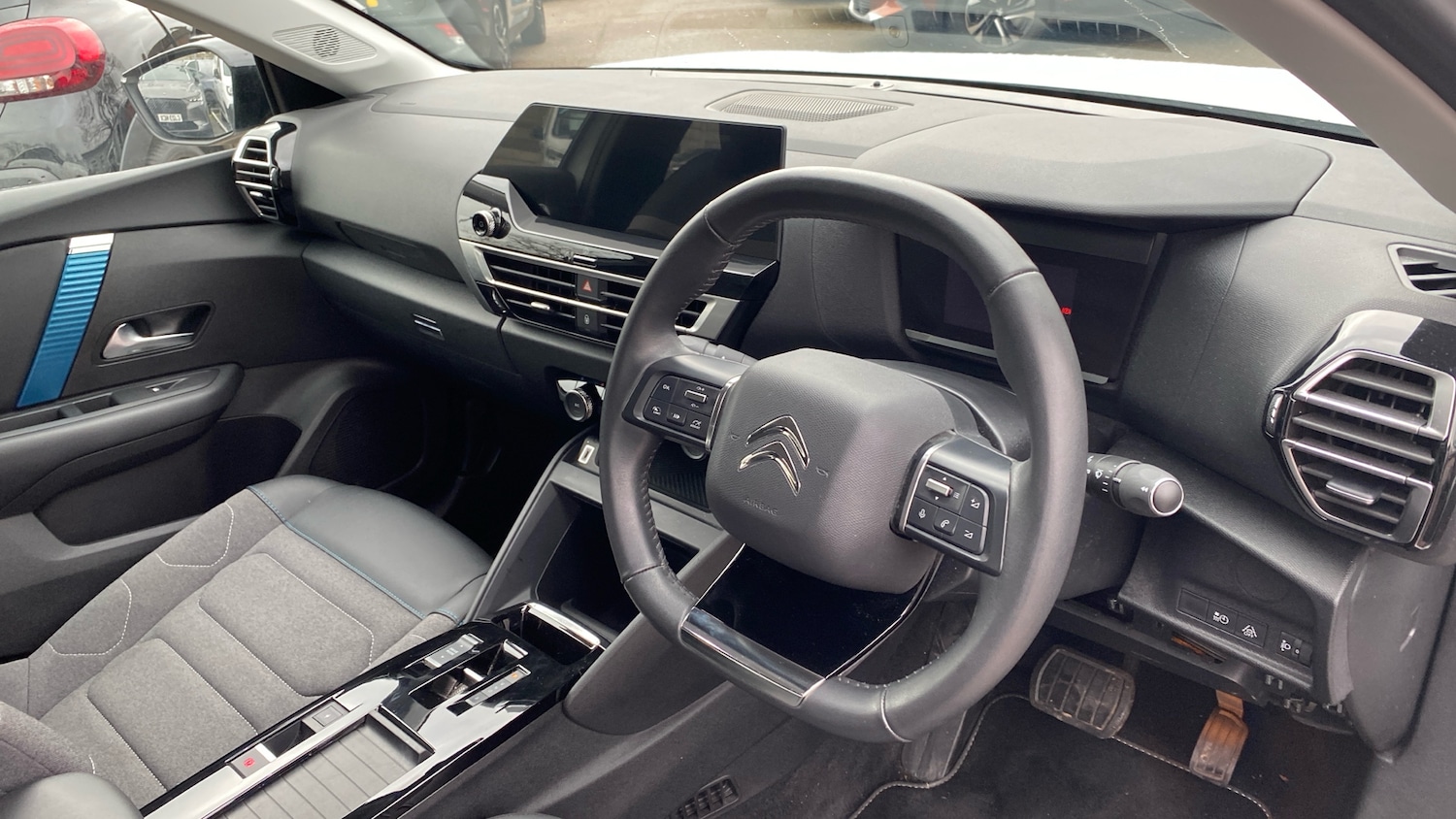 Used Citroen C4 2023 for sale - 77626934: Photo 11