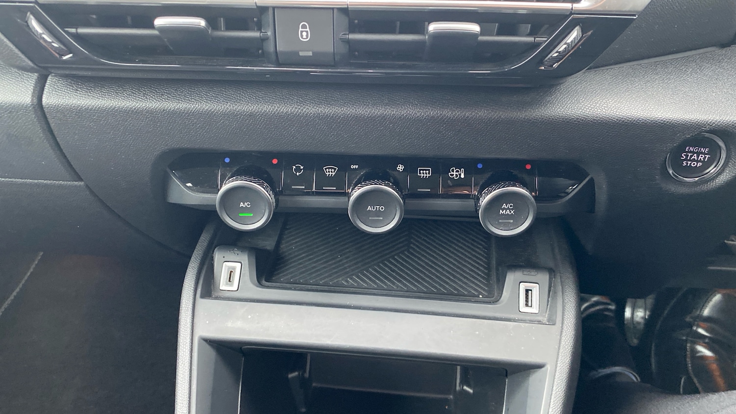 Used Citroen C4 2023 for sale - 77626934: Photo 21