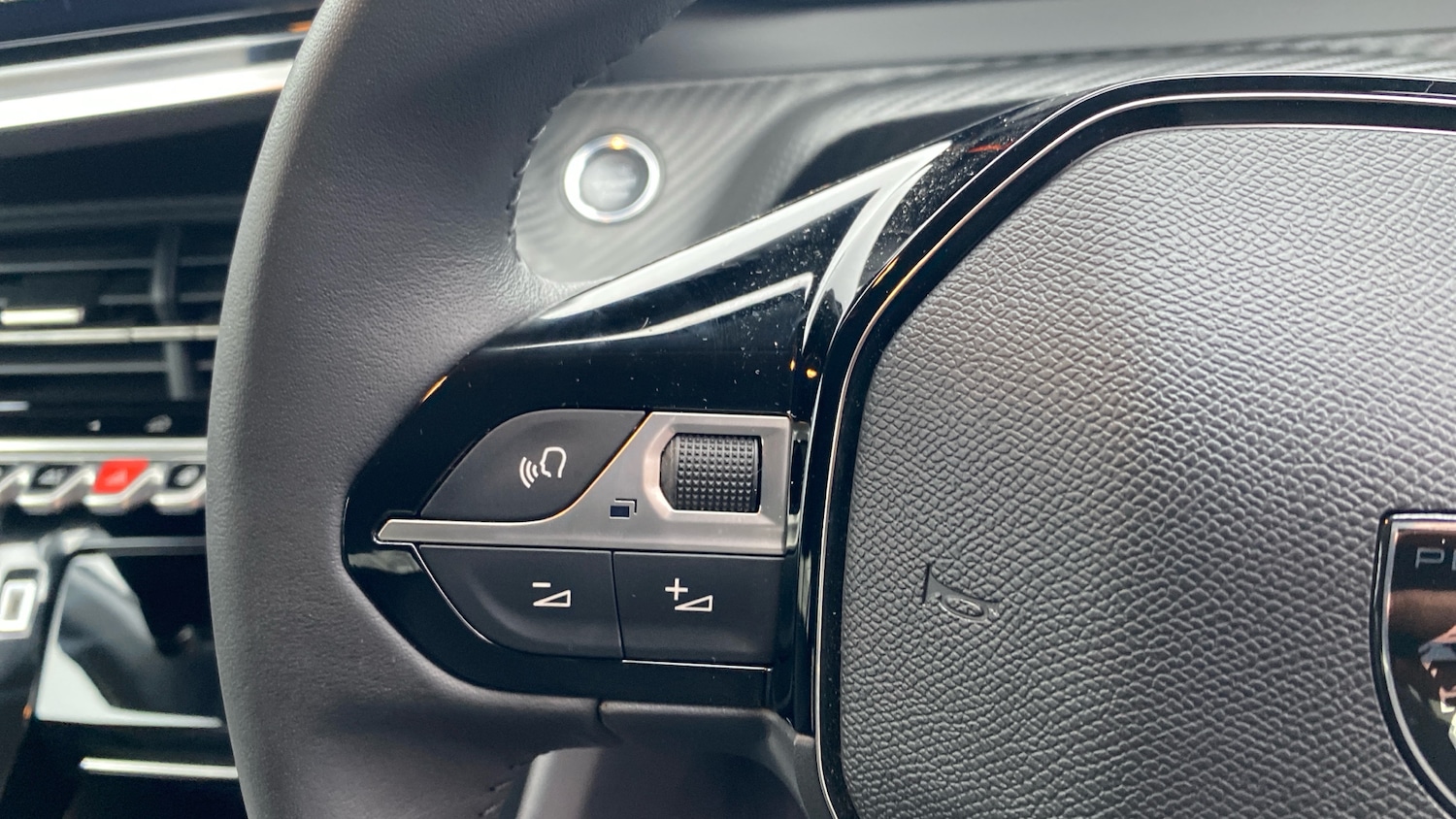 Used Peugeot 208 2024 for sale - 77321253: Photo 24