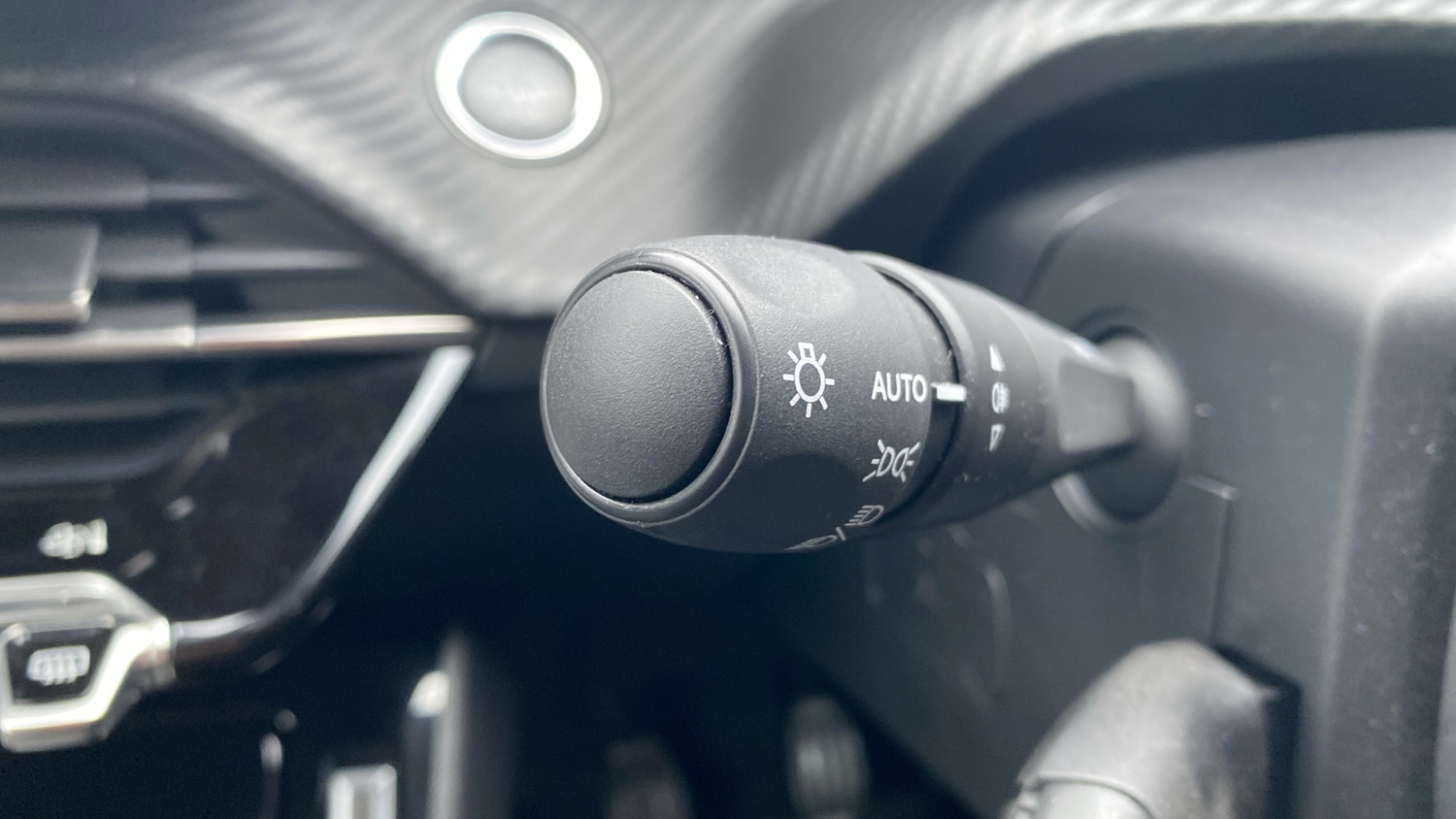 Used Peugeot 208 2024 for sale - 77321253: Photo 29