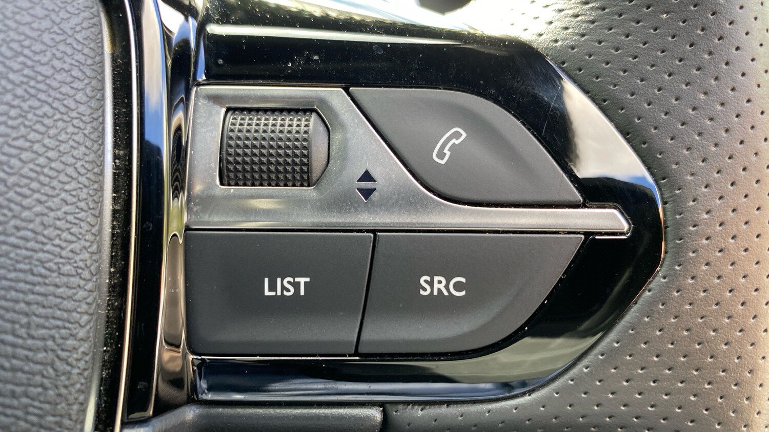 Used Peugeot 2008 2024 for sale - 76014535: Photo 24