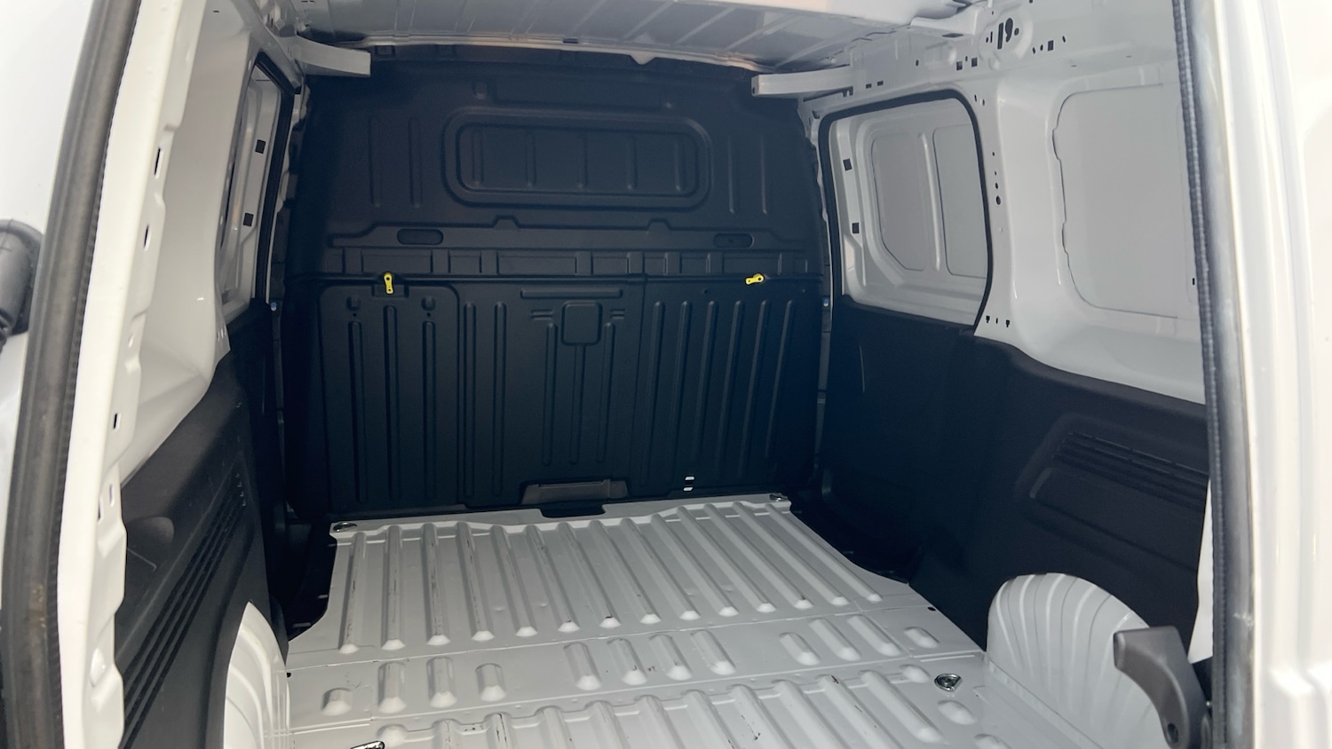 Used Peugeot Partner 2025 for sale - 76608952: Photo 19