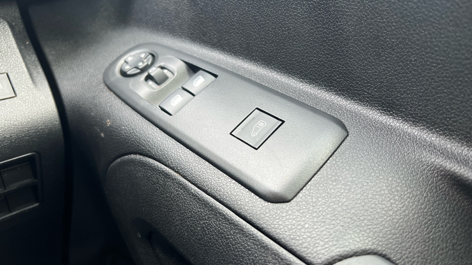 Used Peugeot Partner 2025 for sale - 76608952: Photo 22