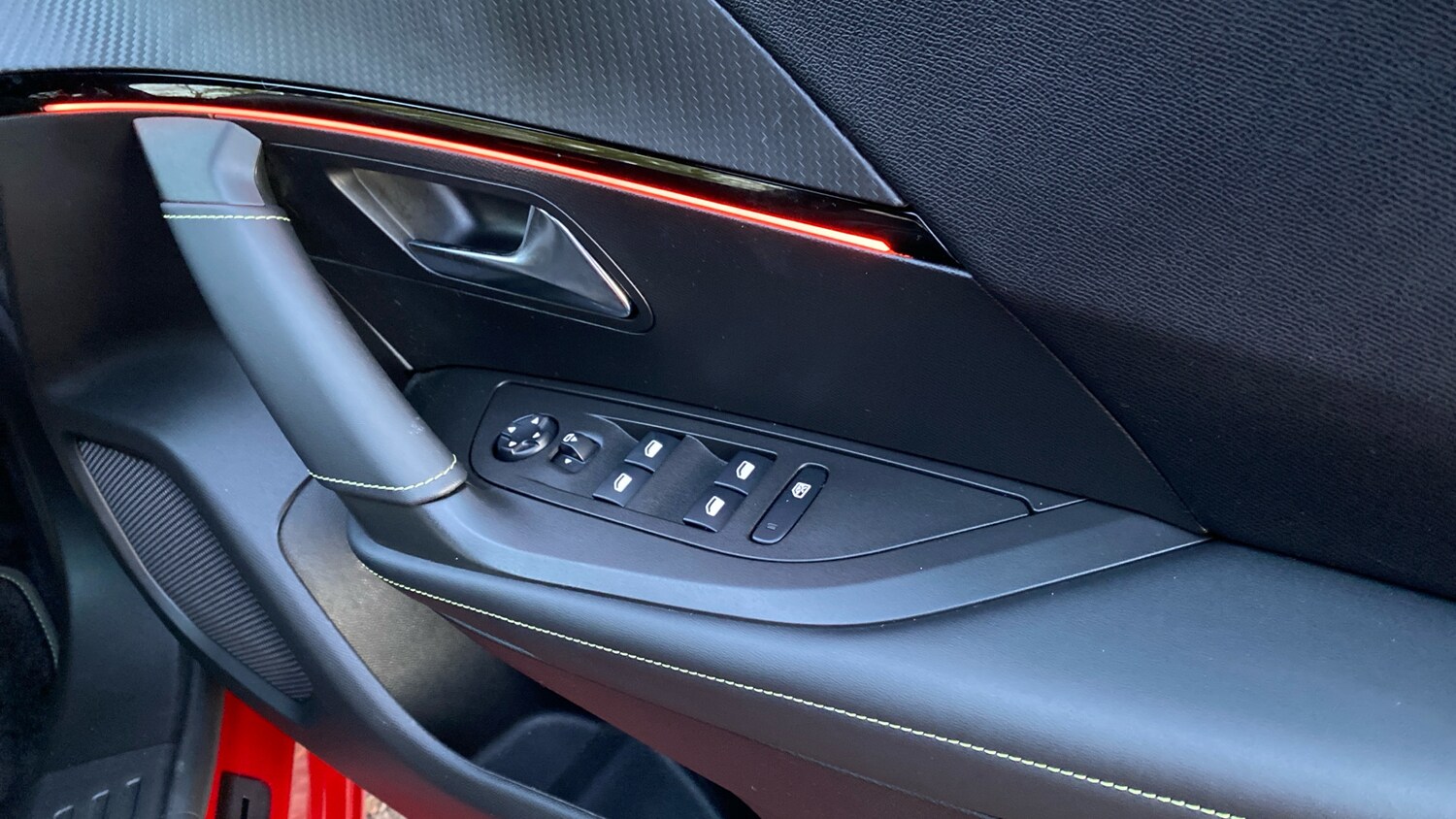 Used Peugeot 2008 2021 for sale - 76716096: Photo 23