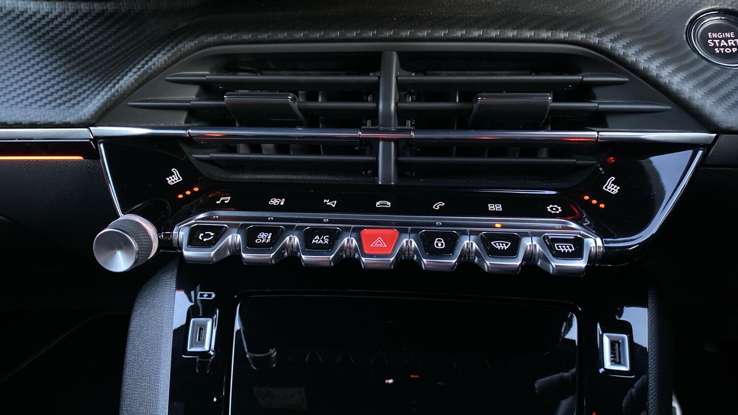 Used Peugeot 2008 2021 for sale - 76716096: Photo 34