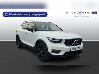 Used Volvo XC40 2018 for sale - 77809557: Photo