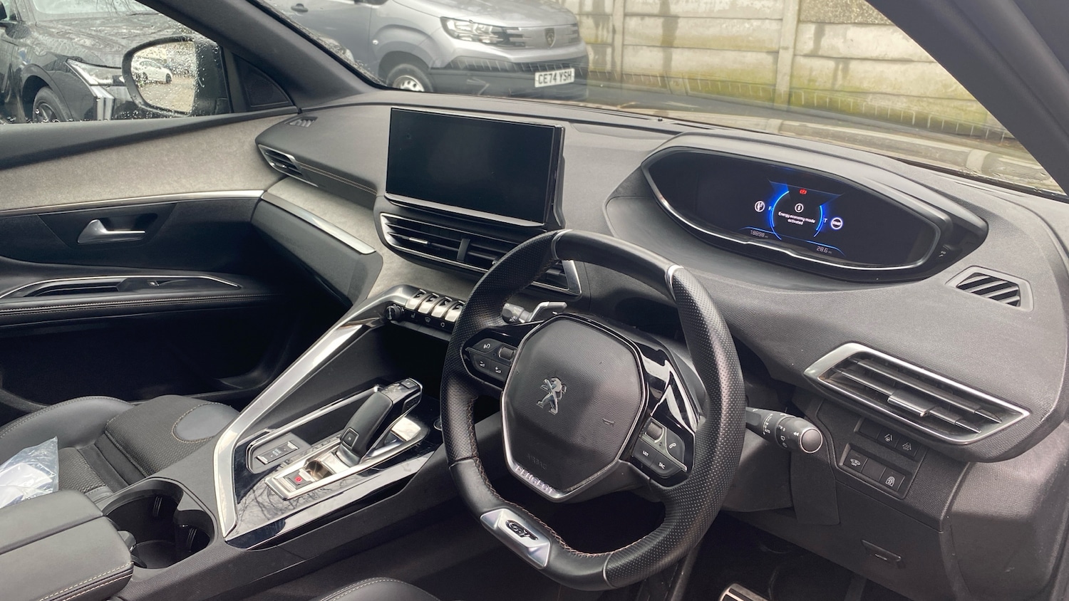 Used Peugeot 5008 2022 for sale - 77372300: Photo 11