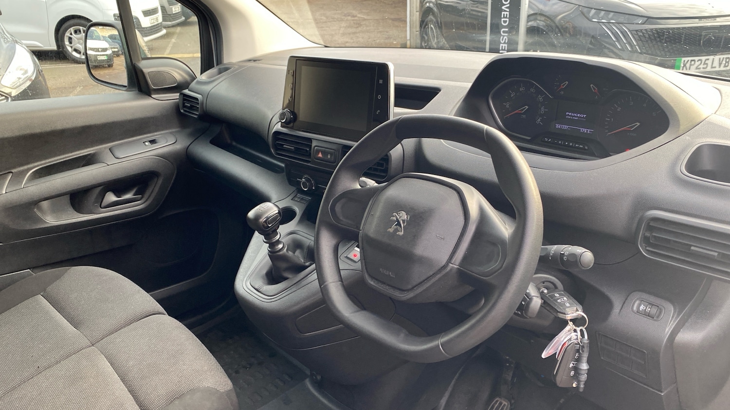 Used Peugeot Partner 2023 for sale - 76914352: Photo 11