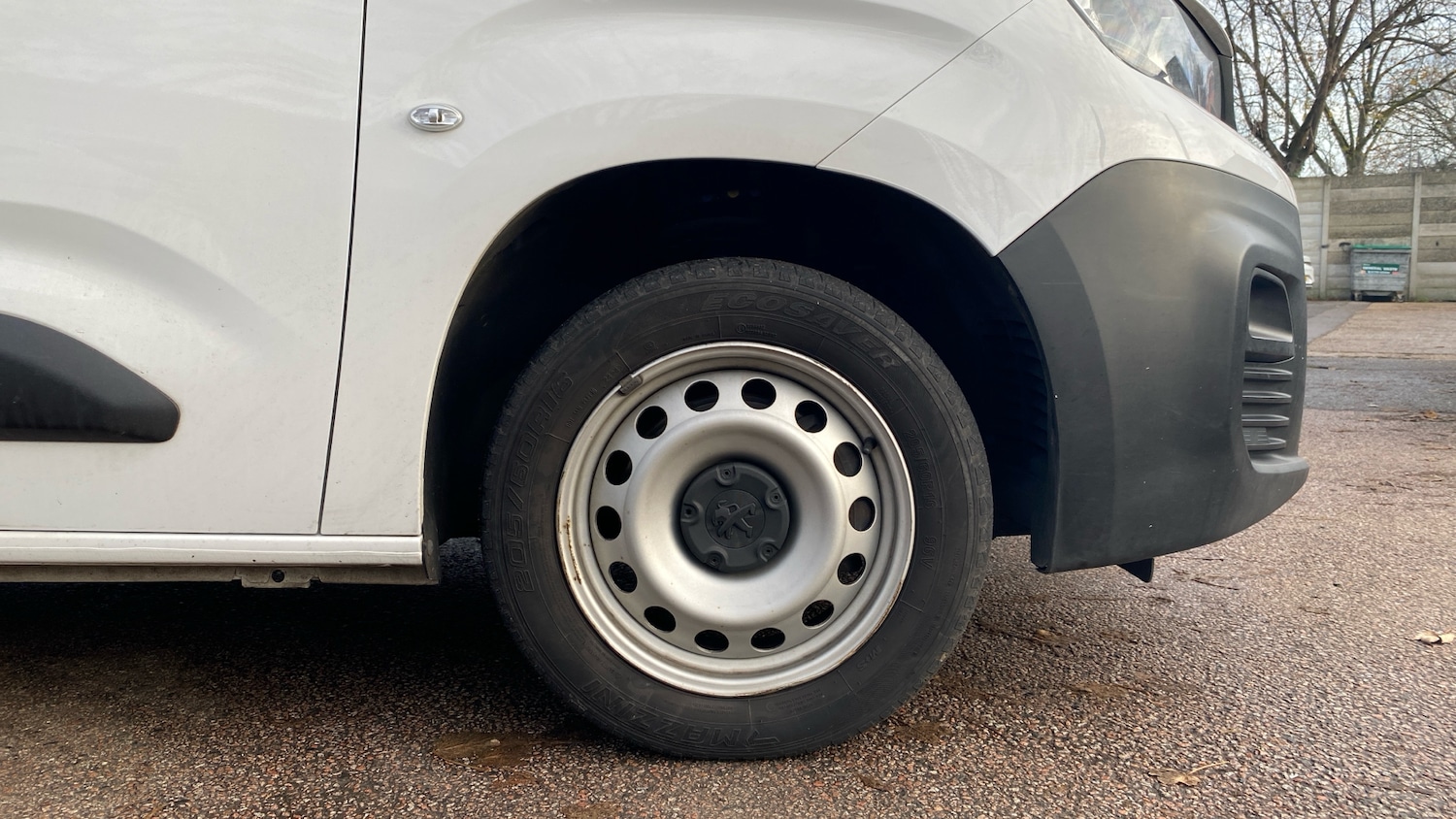 Used Peugeot Partner 2023 for sale - 76914352: Photo 17