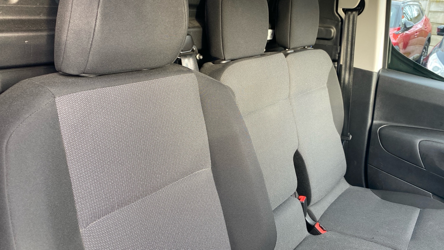 Used Peugeot Partner 2023 for sale - 76914352: Photo 25