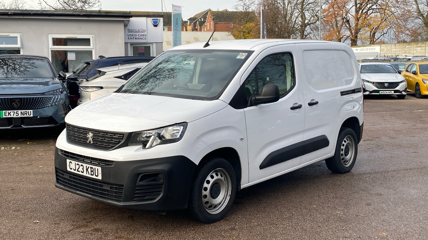 Used Peugeot Partner 2023 for sale - 76914352: Photo 7