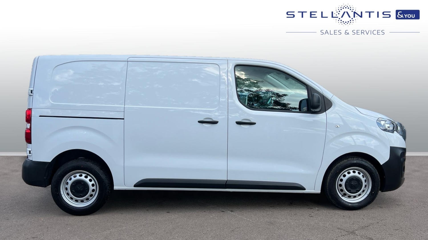 Used Peugeot Expert 2023 for sale - 76110297: Photo 2