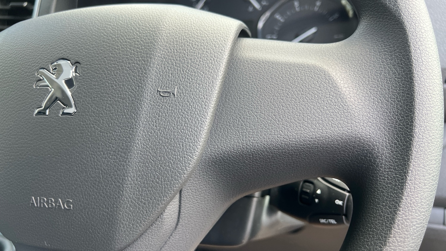 Used Peugeot Expert 2023 for sale - 76110297: Photo 24