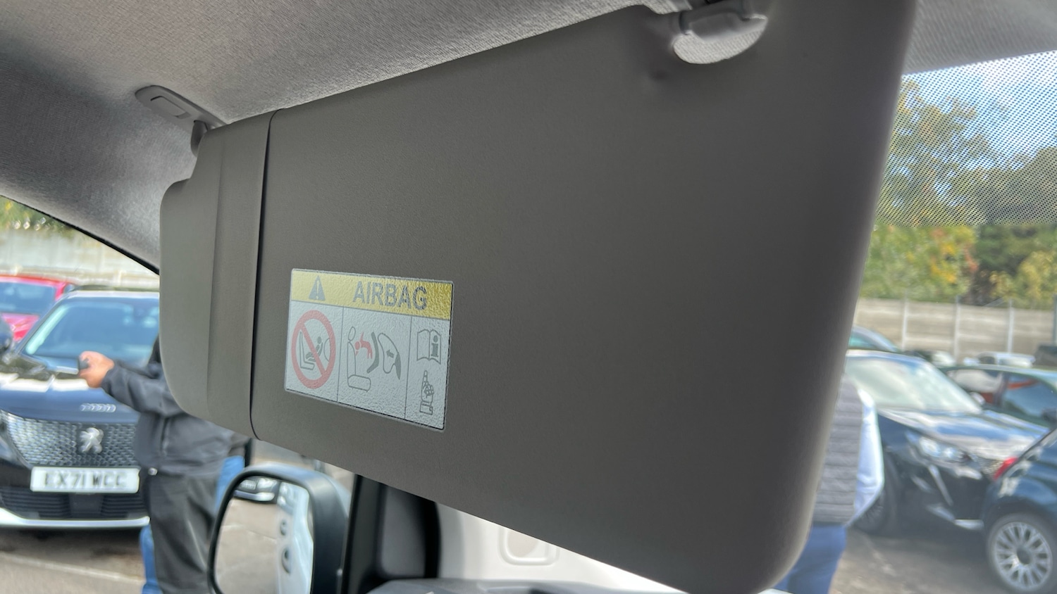 Used Peugeot Expert 2023 for sale - 76110297: Photo 34